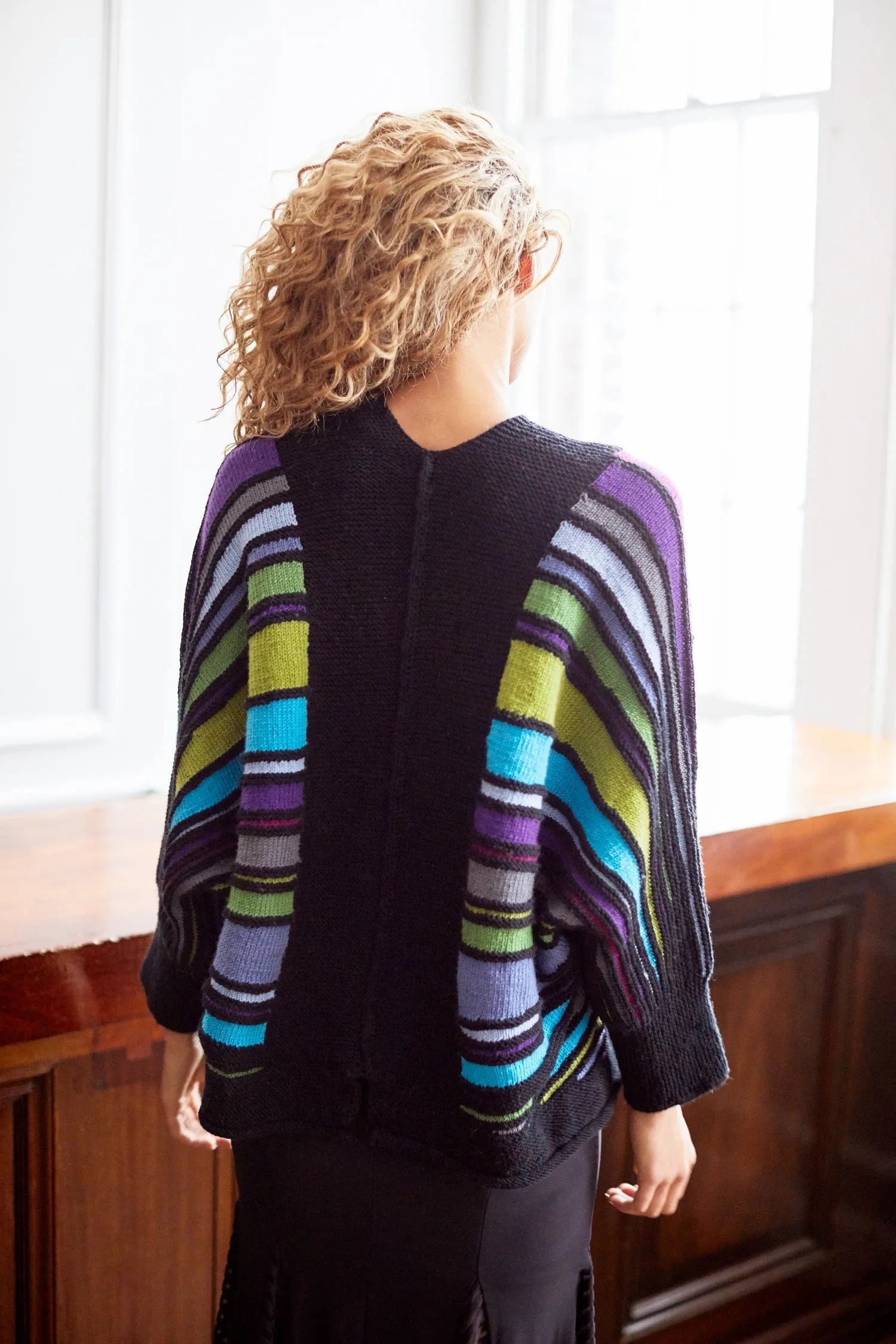 Aurora Borealis Cardi (Knit)