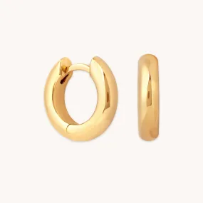 Bold Small Hoops in Gold