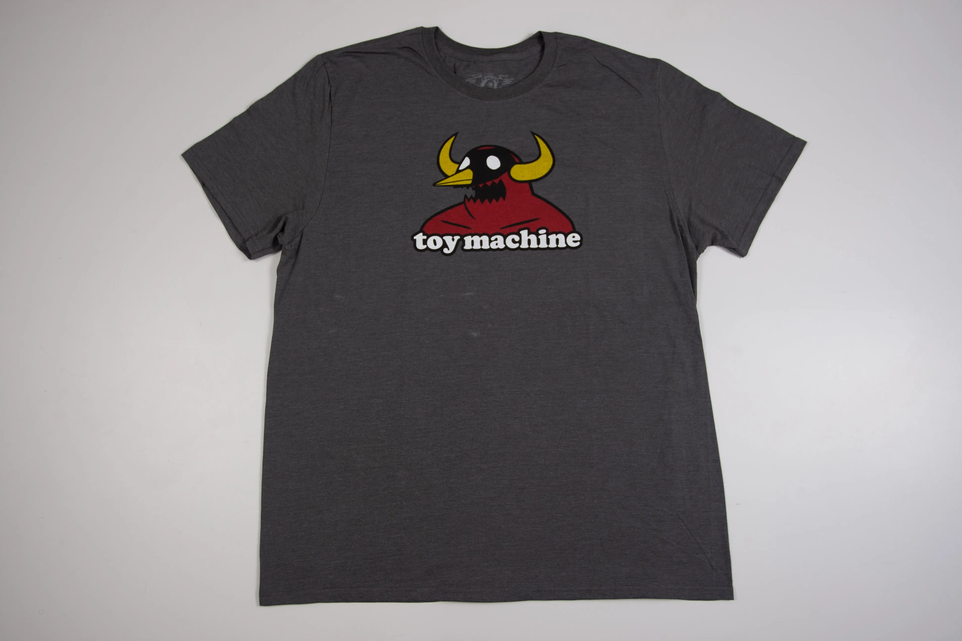 Camiseta Toy Machine Masked Monster Grafite