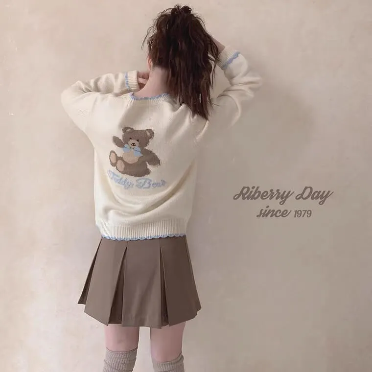 Cute bear knit cardigan BY1099