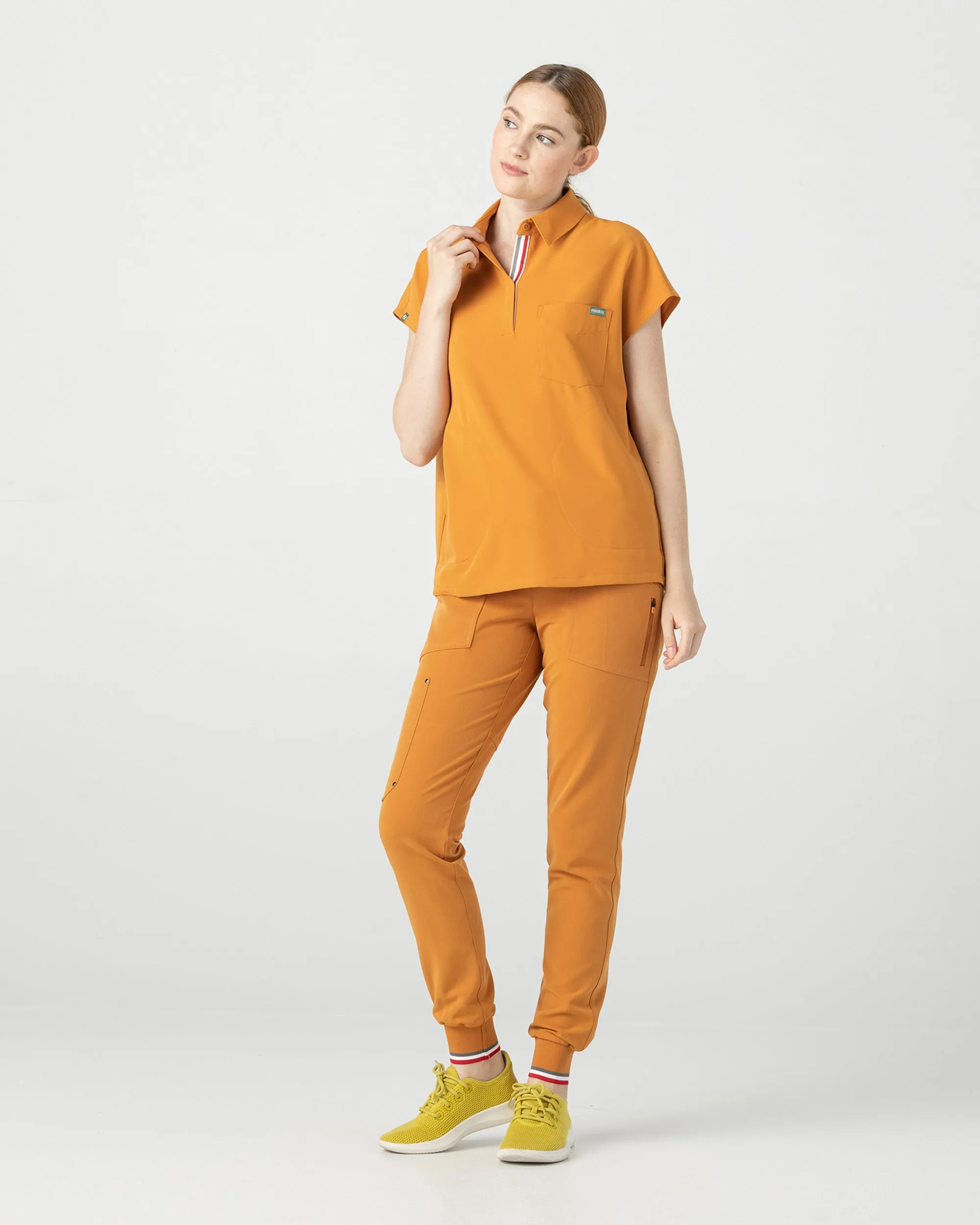 FYSEL® Capri‎ ‎ Collared Scrub Top