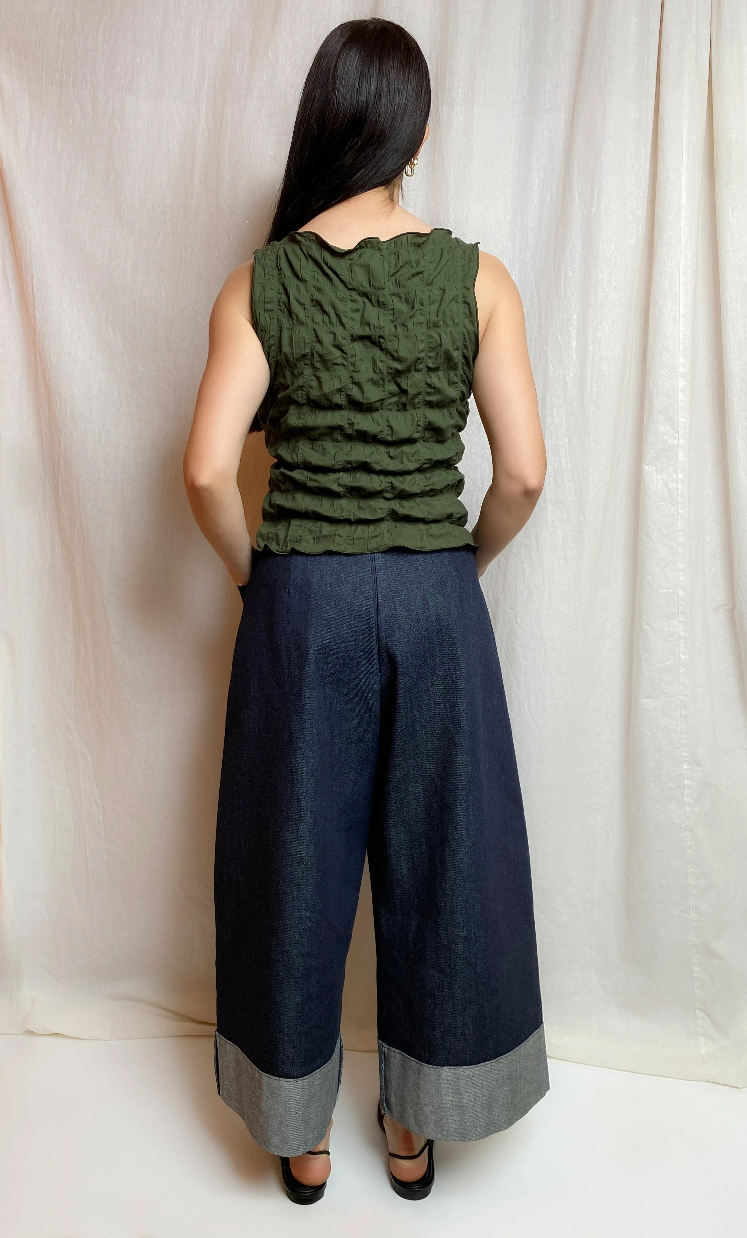 GARDENER'S TANK [ Green Cotton, Sleeveless, Crinkled ]