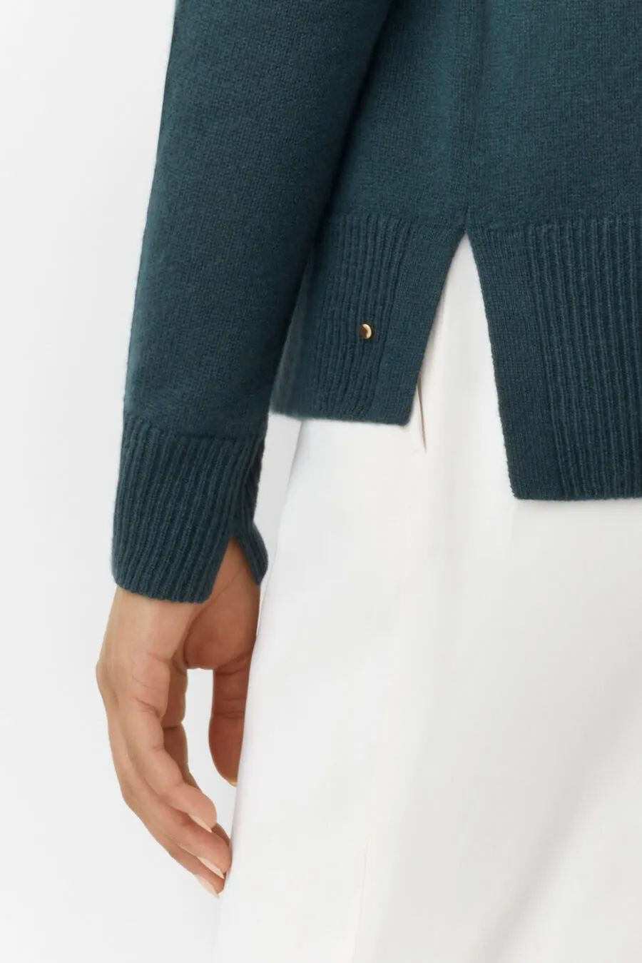 Single-Origin Cashmere Cardigan