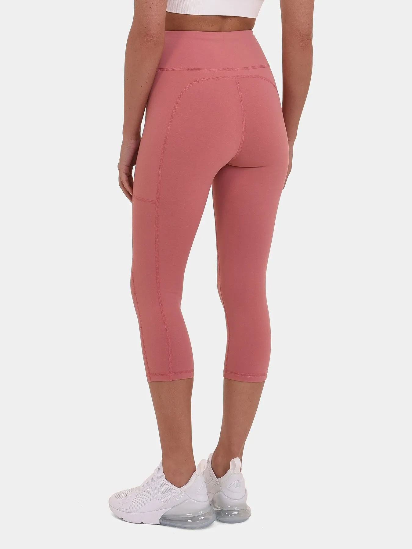 Women's Equilibrium Capri